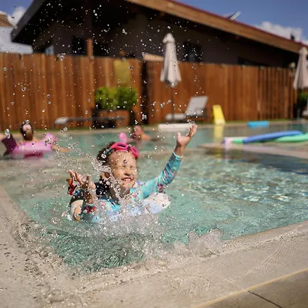 Wishmore 3* Баня