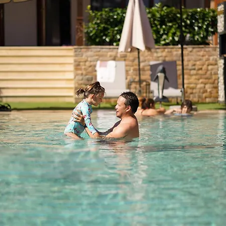 Wishmore 3* Баня